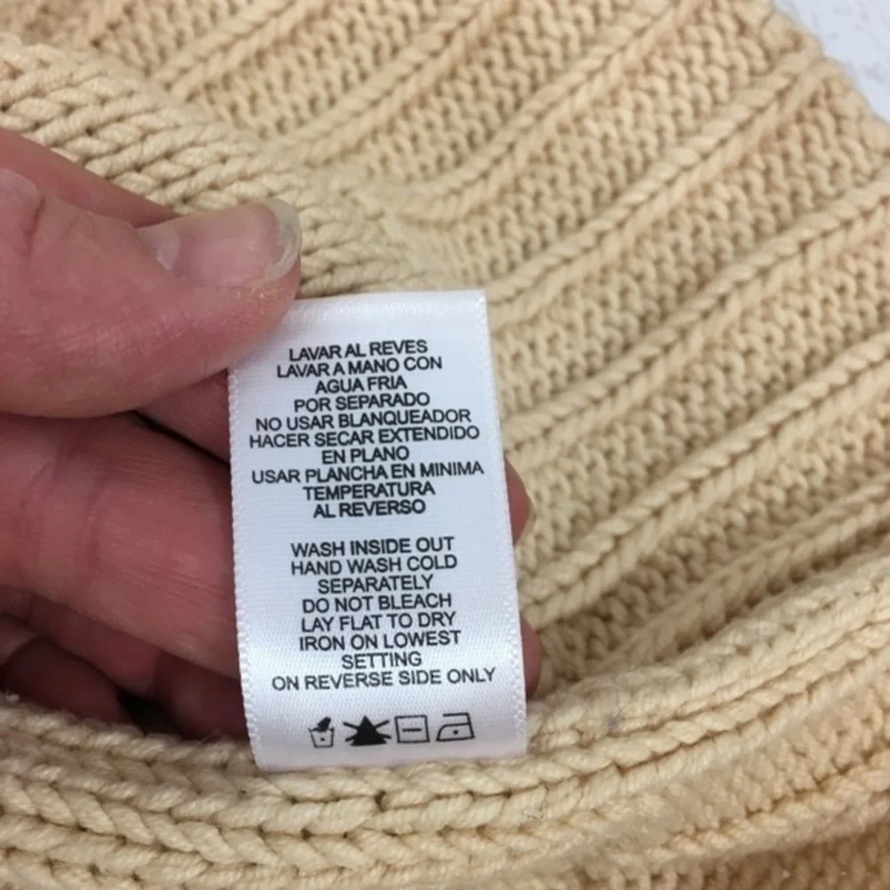 Narsico Rodriguez Gold Cable Knit Sweater. - Picture 7 of 7